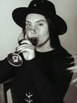Hati-Hati! Ini 4 Dampak Sering Mengonsumsi Wine. Yuk, Sehat.