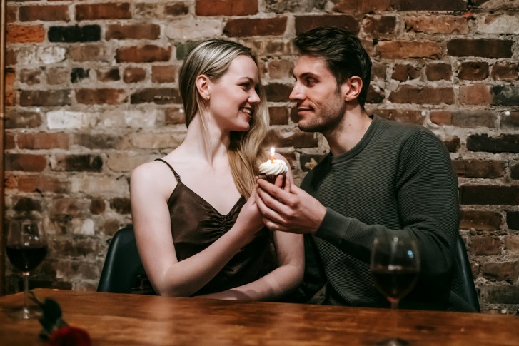Romantis! Ini 6 Ide Date yang Disukai Pria agar Harmonis