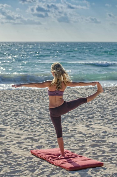 Ini 5 Tipe Yoga Routine Untuk Mengatasi Insomnia. Let's Go!