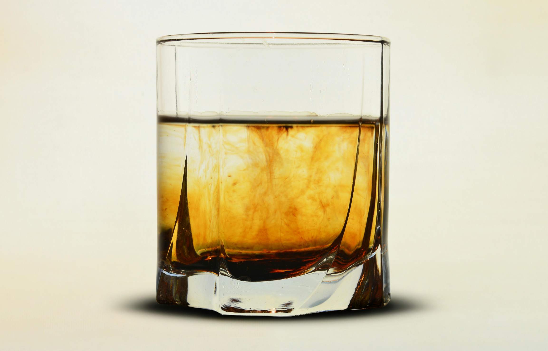 Kenali 3 Minuman Alkohol Lokal Khas Indonesia. Penasaran?