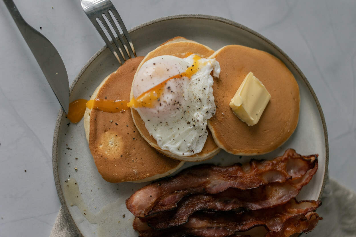 Bahan Makanan yang Cocok dengan Telur untuk Sarapan Kenyang