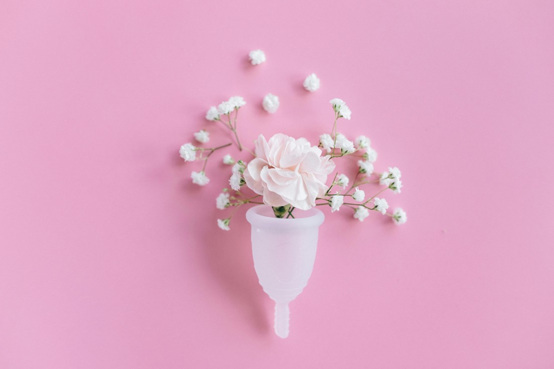 6 Tips Meredakan Sakit Perut saat Menstruasi