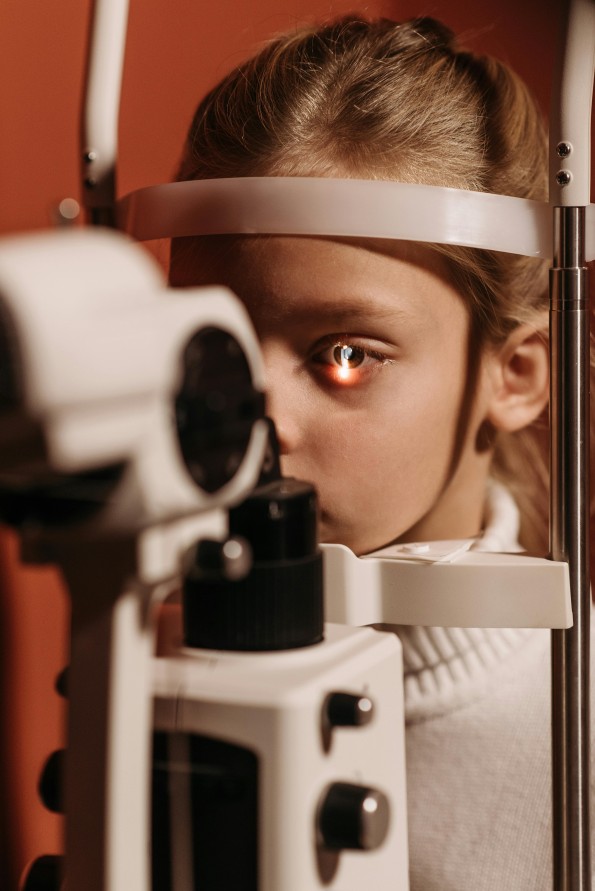  6 Manfaat LASIK untuk Mata Agar Penglihatan Lebih Sehat