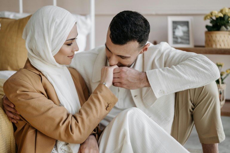 Siapkan! Ini 5 Kriteria Pria yang Disukai oleh Mertua