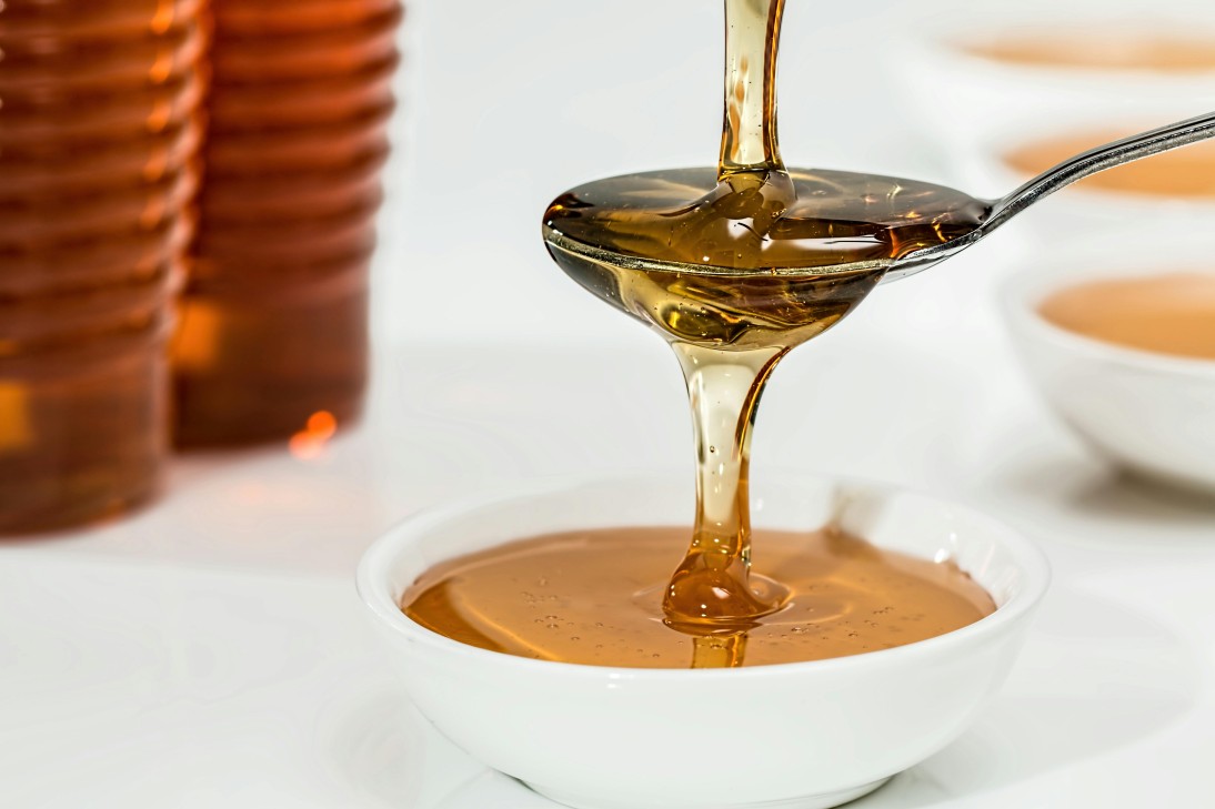 Wajib Tahu! Ini Dia 5 Manfaat Madu untuk Kecantikan