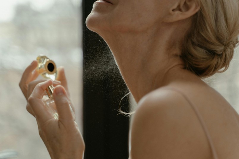 5 Rekomendasi Parfum yang Tercium dari Jarak Jauh 