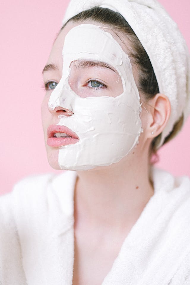 Manfaat Masker Yoghurt untuk Kulit Wajah, Bikin Glowing!