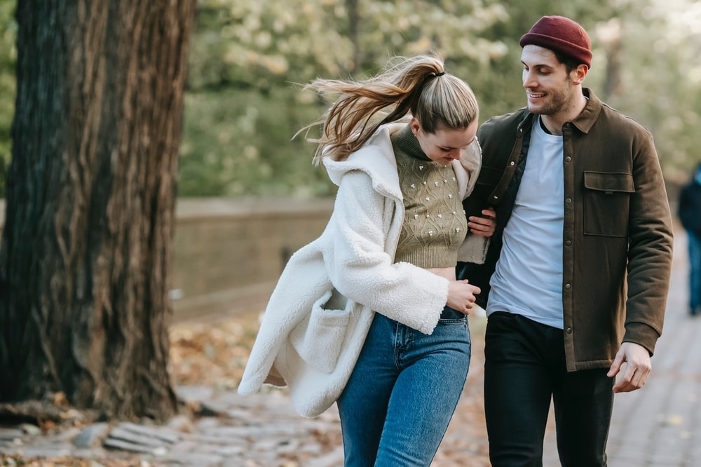 Begini Cara Pria Introvert Menyatakan Cinta Kepada Wanita