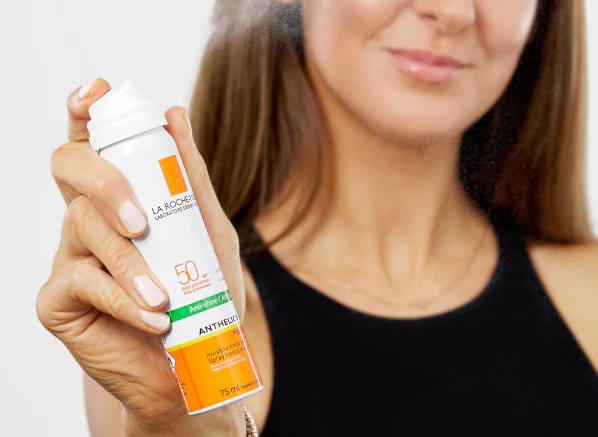 Praktis! Ini Rekomendasi Sunscreen Spray Untuk Sehari-hari