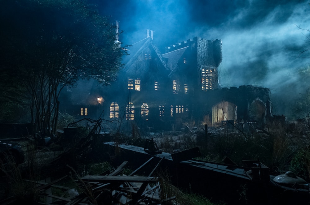 5 Alasan 'The Haunting of Bly Manor' Menarik Untuk Ditonton