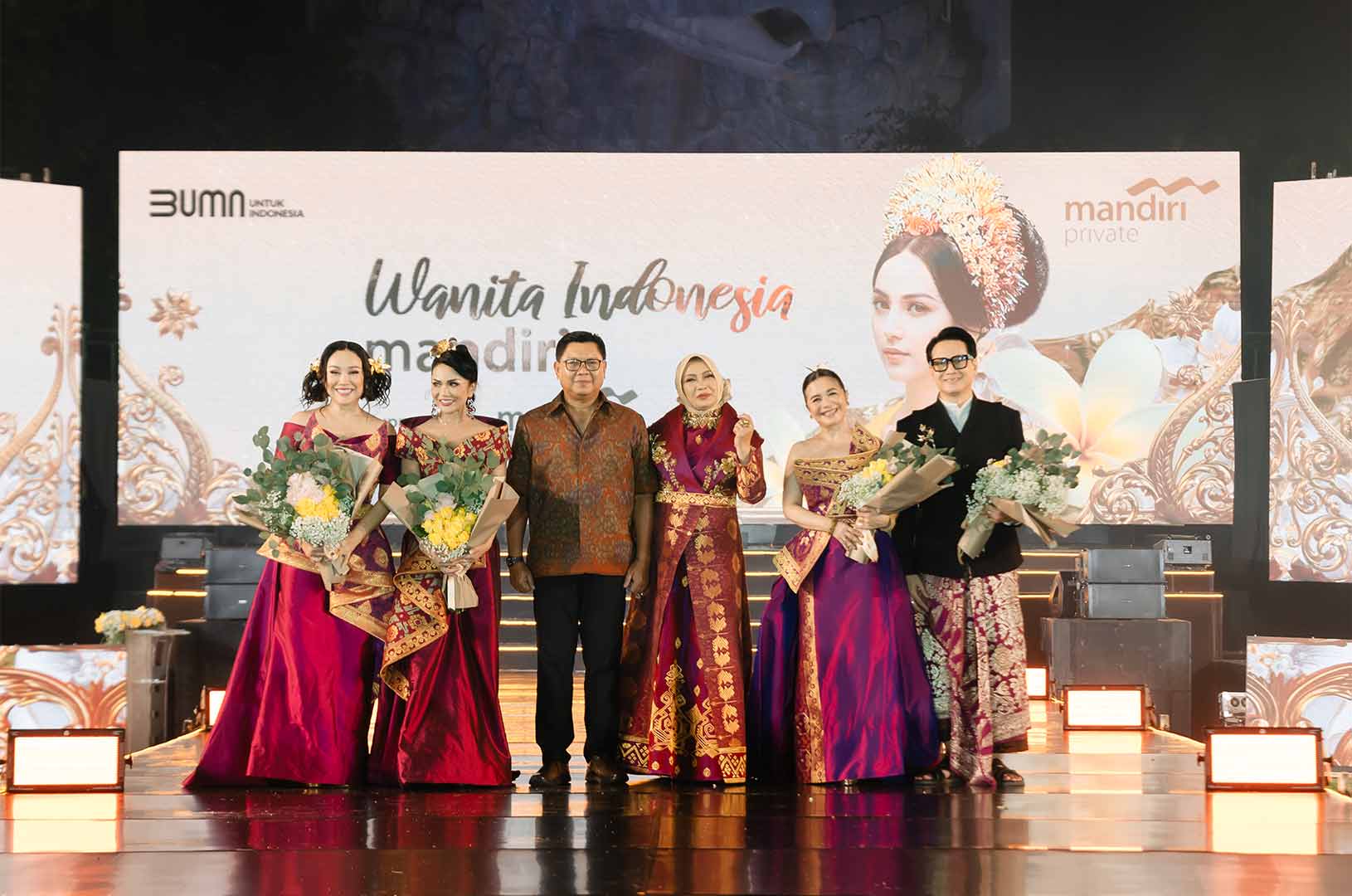 Bank Mandiri Dukung Tenun Tradisional Tembus Pasar Global