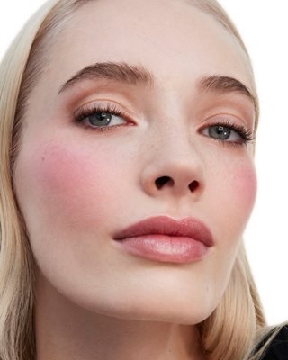 Worth It! Rekomendasi High-End Liquid Blush yang Tahan Lama
